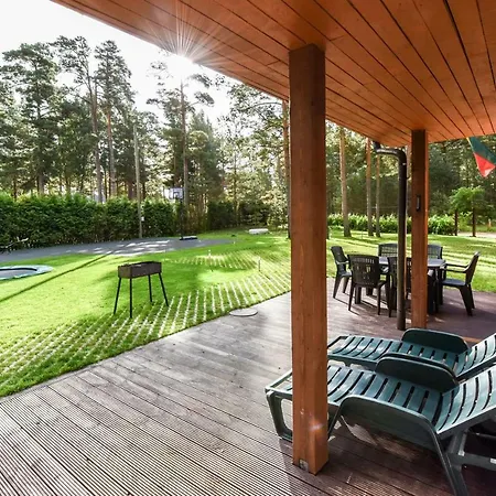 Vacation Home Mezsargi Pape Zewnętrze zdjęcie