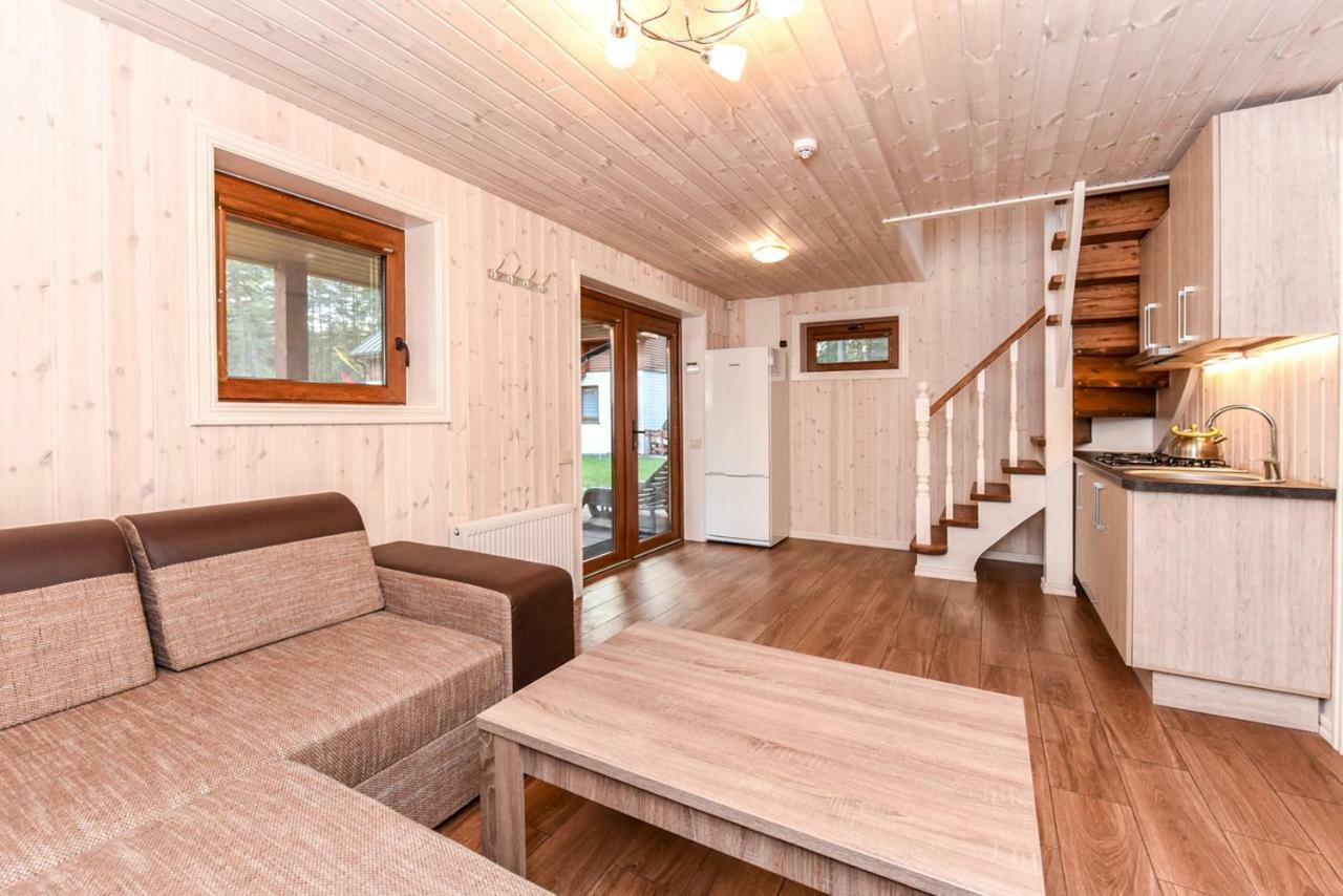 Ferienhaus Vacation Mezsargi Pape